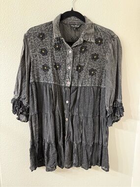 Young Threads - Tiered Button Up Blouse with 3/4 Length Sleeves, Medium